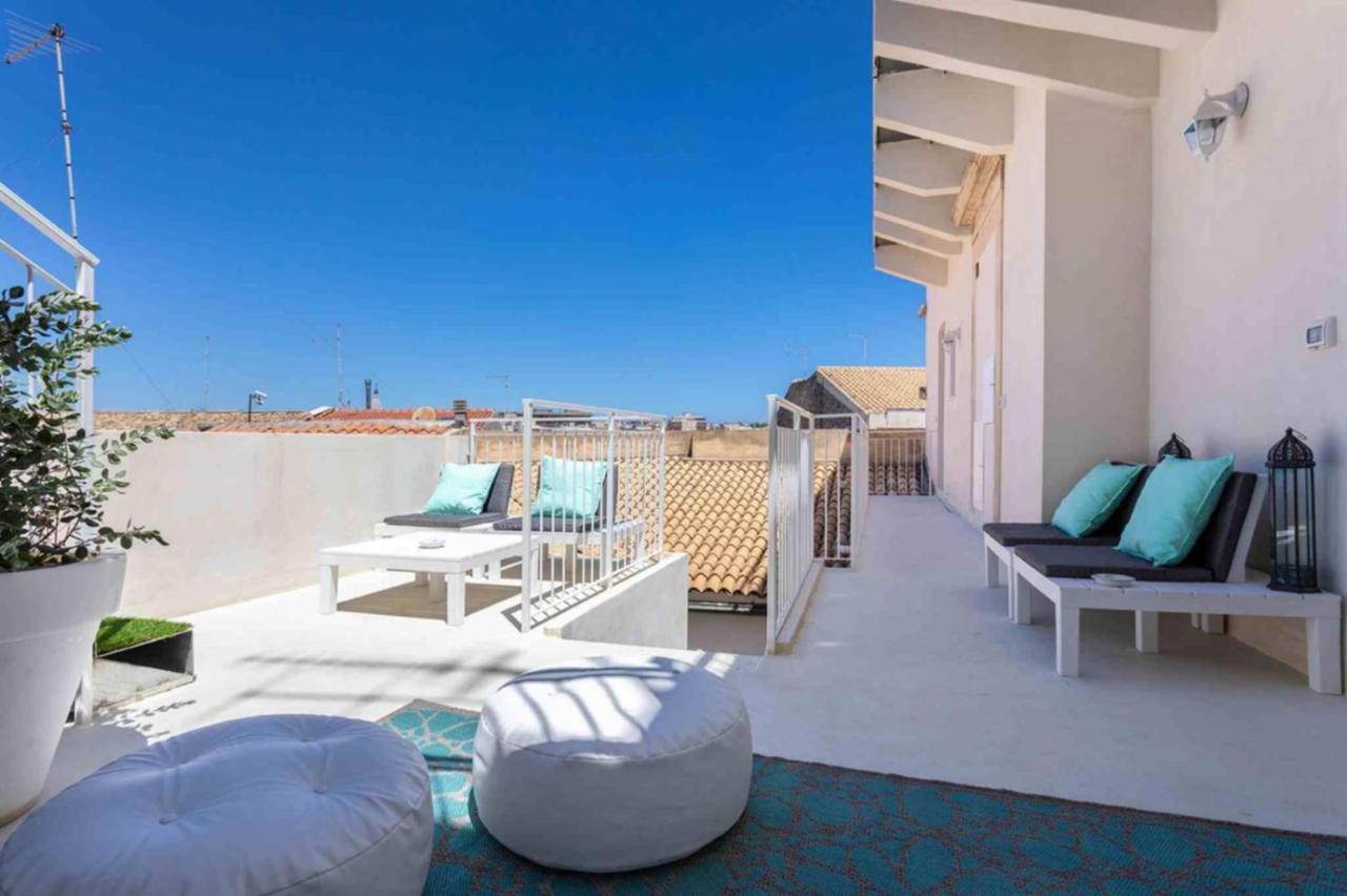 Ortigia Sunset Apartments - Xenia Sicily Villas Szirakúza Kültér fotó