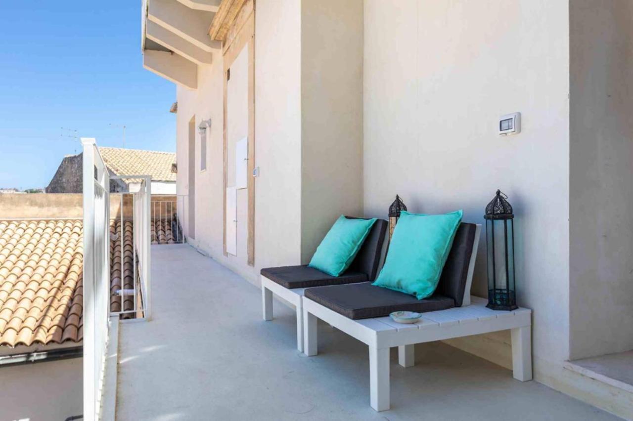 Ortigia Sunset Apartments - Xenia Sicily Villas Szirakúza Kültér fotó