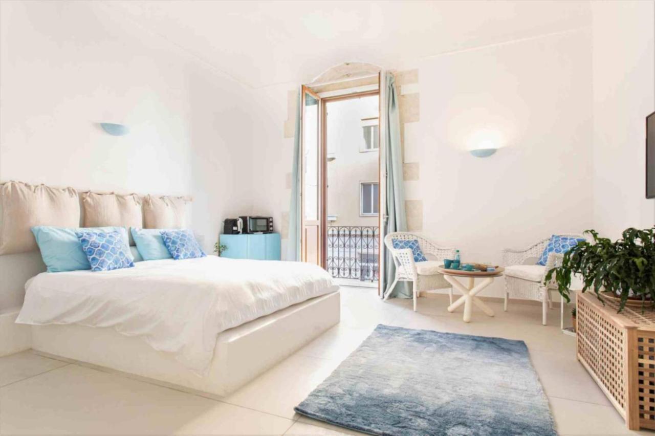 Ortigia Sunset Apartments - Xenia Sicily Villas Szirakúza Kültér fotó